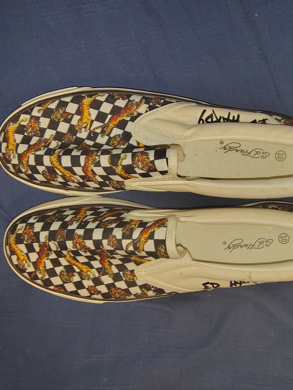 Ed Hardy Women's Size 10 Slip On Canvas Shoes